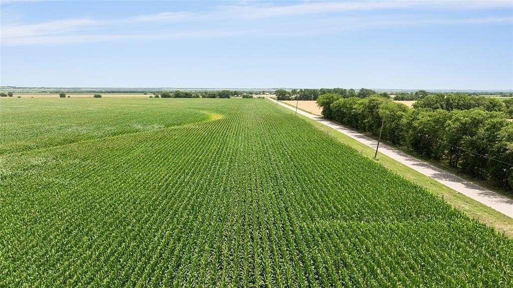 120 Acres of Agricultural Land for Sale in Moody, Texas