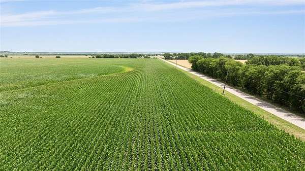 120 Acres of Agricultural Land for Sale in Moody, Texas