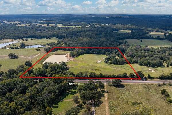 20 Acres of Agricultural Land for Sale in Athens, Texas