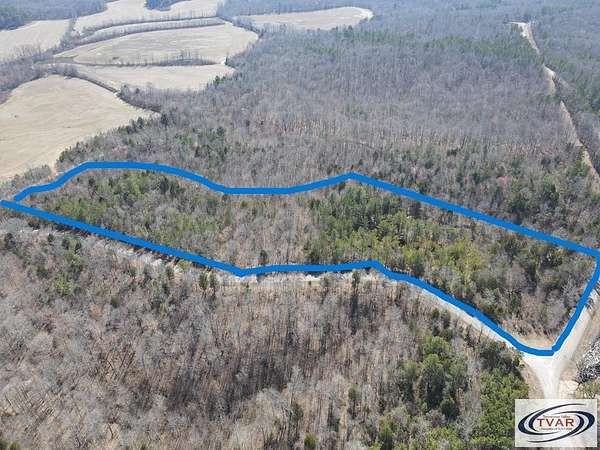 17 Acres of Recreational Land for Sale in Cedar Grove, Tennessee