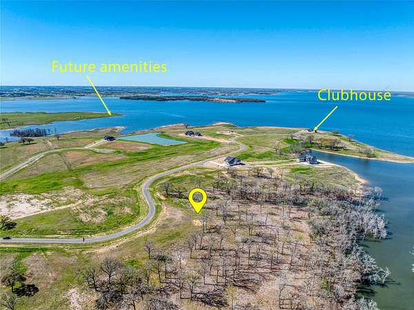 1.38 Acres of Residential Land for Sale in Honey Grove, Texas