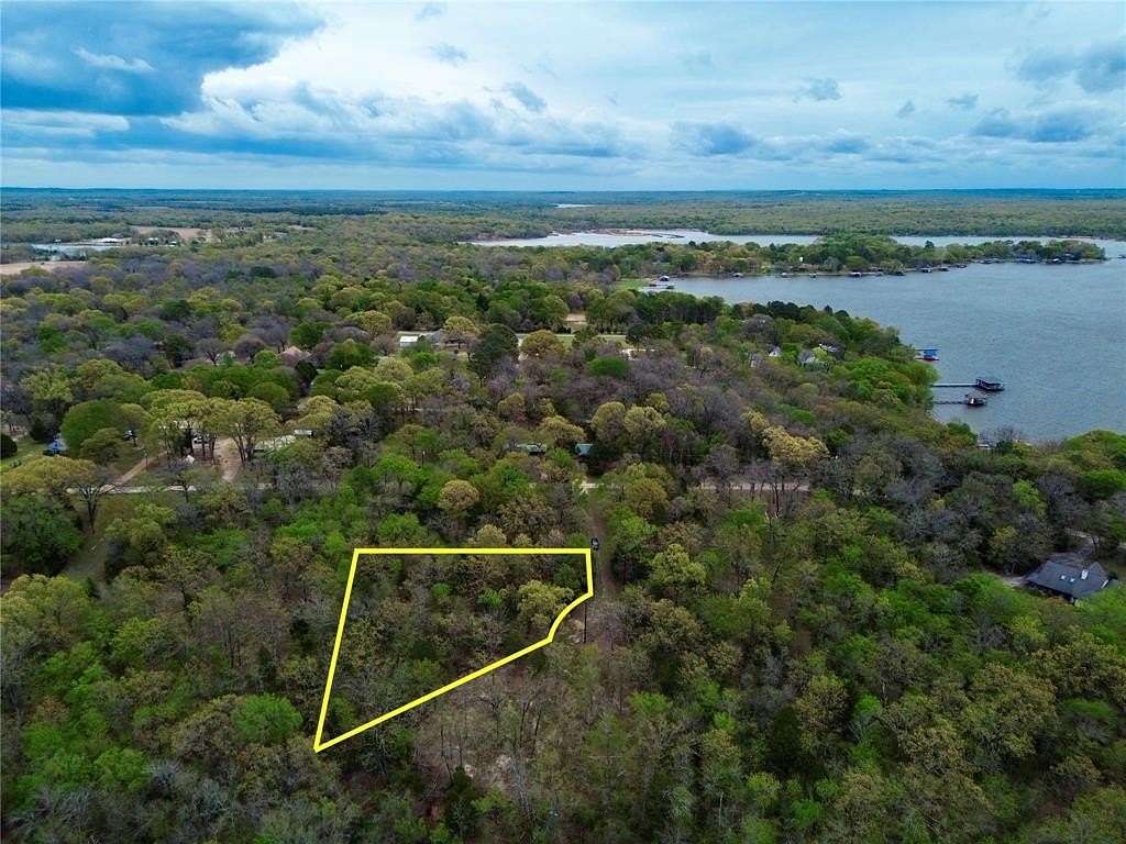 0.69 Acres of Residential Land for Sale in Malakoff, Texas