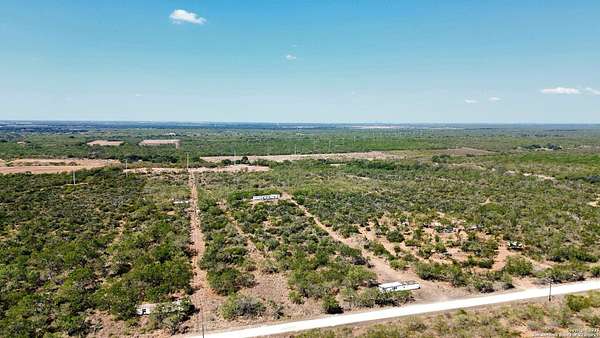 10.2 Acres of Land for Sale in Pleasanton, Texas