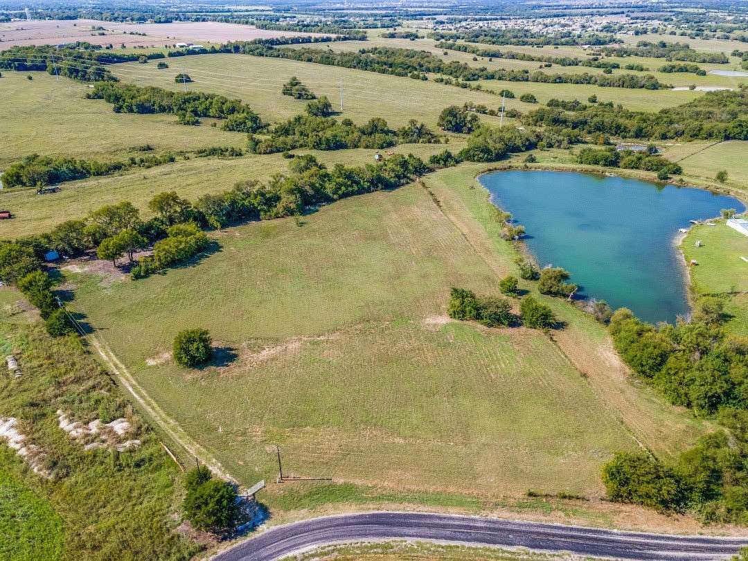 6 Acres of Residential Land for Sale in Nevada, Texas