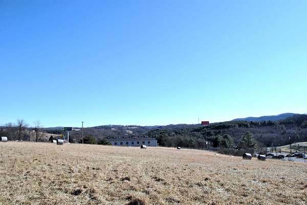 5.44 Acres of Commercial Land for Sale in Hillsville, Virginia