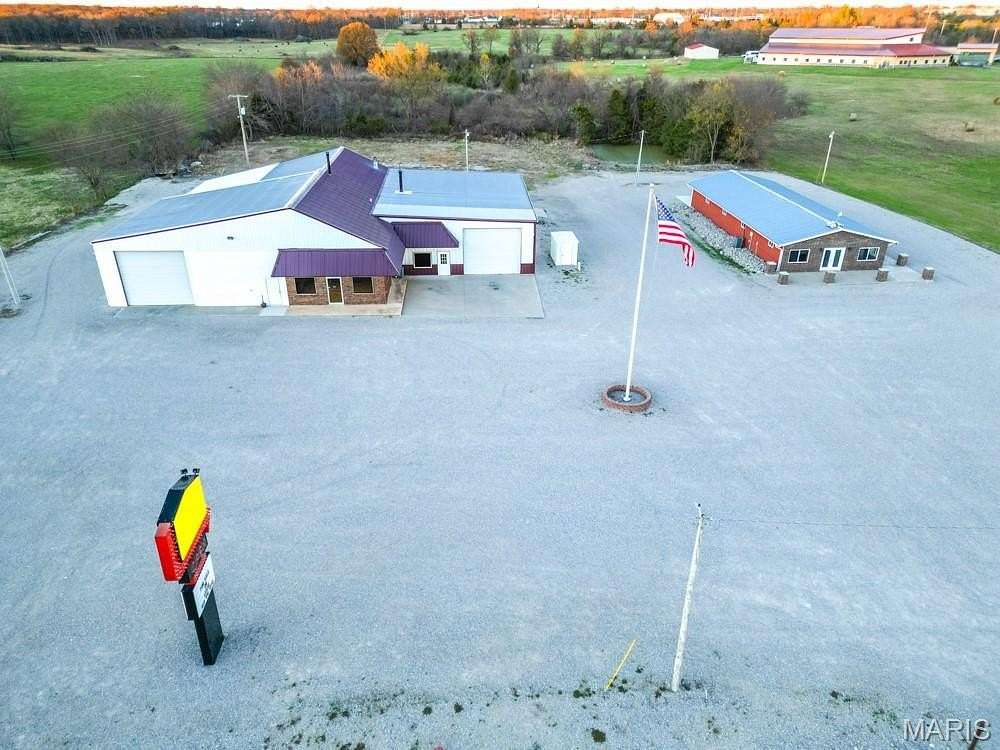 3.1 Acres of Commercial Land for Sale in Lebanon, Missouri