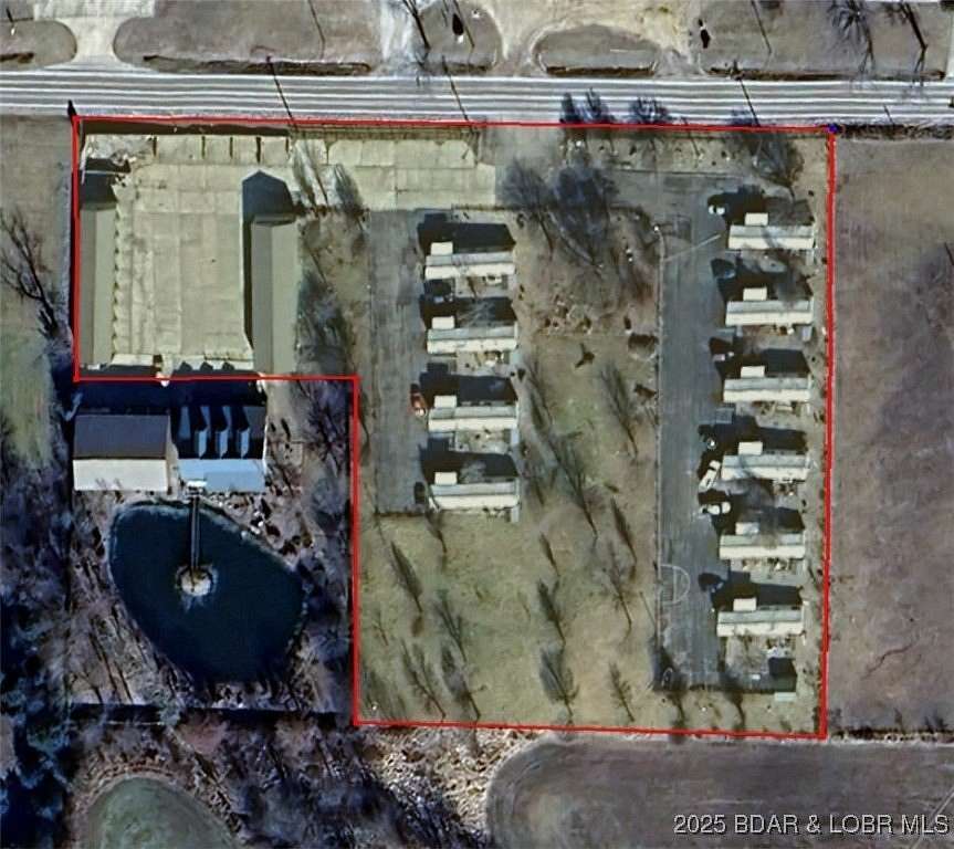 4 Acres of Residential Land with Home for Sale in Montreal, Missouri