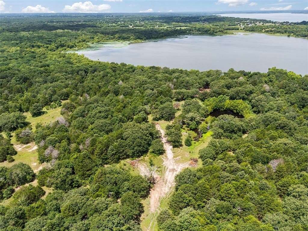 43 Acres of Commercial Land for Sale in Wills Point, Texas