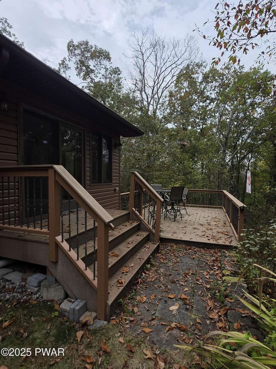 4.35 Acres of Residential Land with Home for Sale in Shohola, Pennsylvania