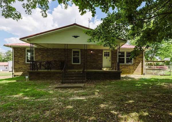 81 Acres of Land with Home for Auction in Bowling Green, Kentucky