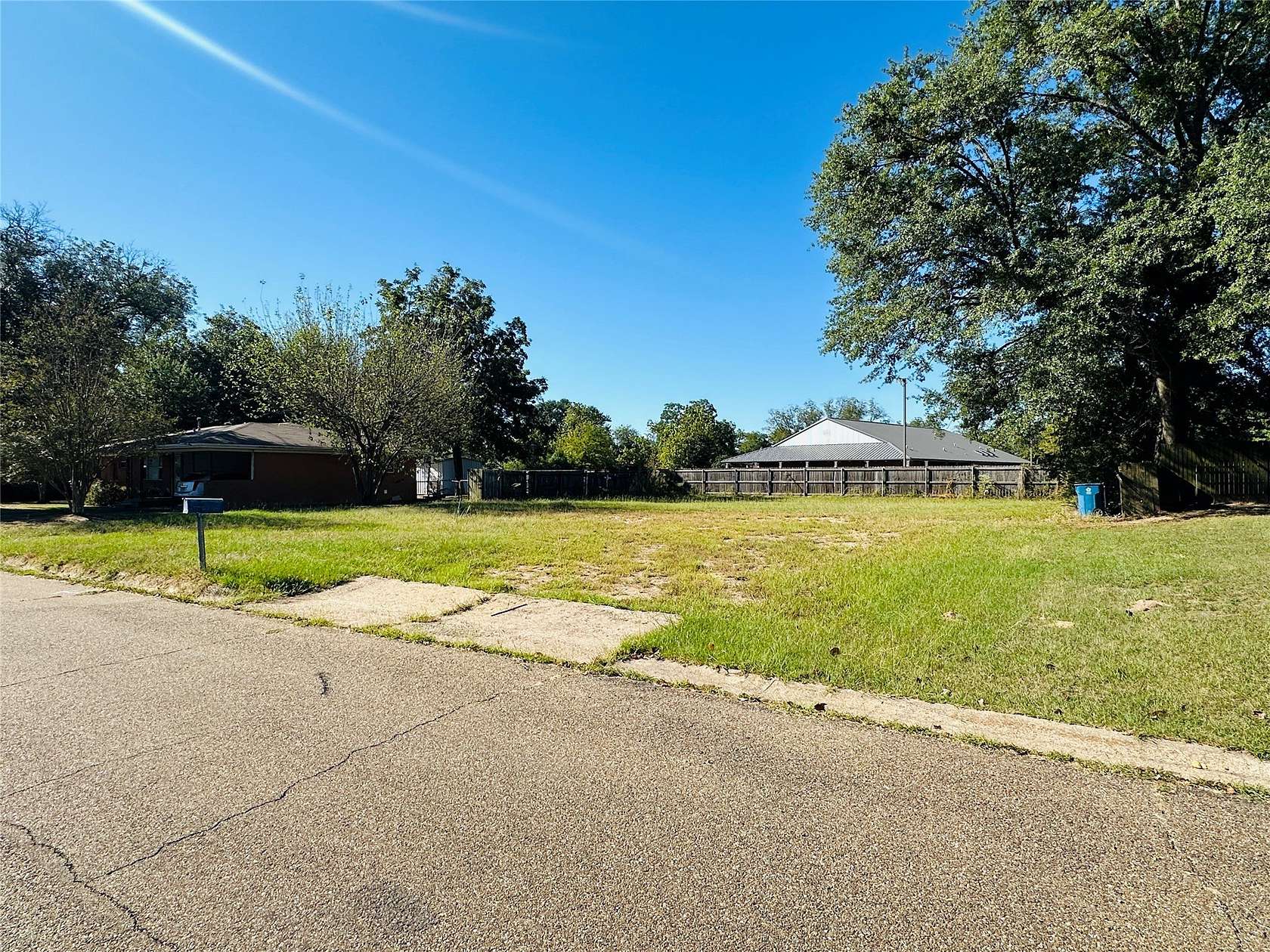 0.24 Acres of Residential Land for Sale in Winnsboro, Texas