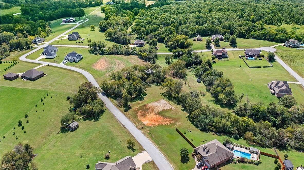 2.8 Acres of Residential Land for Sale in Siloam Springs, Arkansas