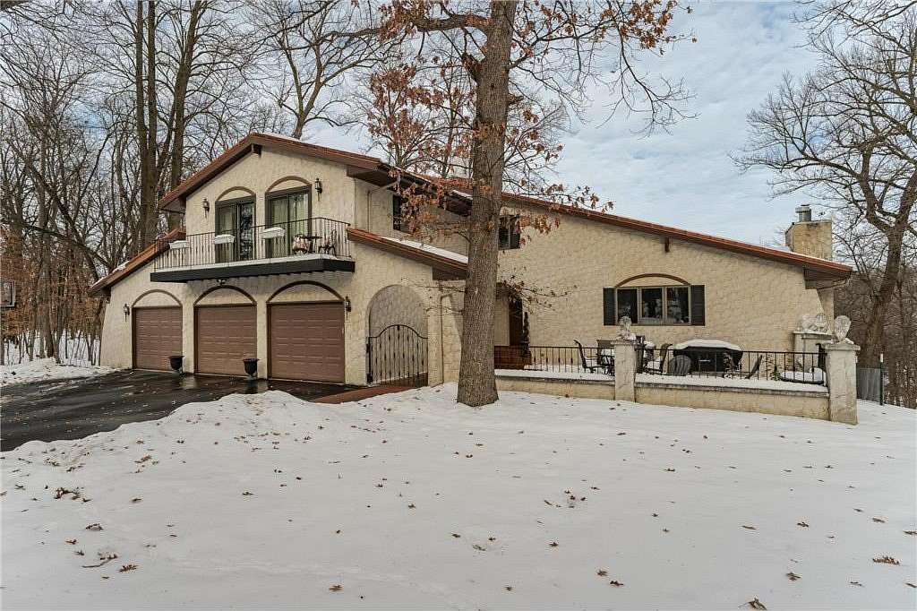 2 Acres of Residential Land with Home for Sale in Rochester, Minnesota