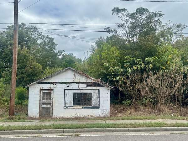 0.16 Acres of Residential Land for Sale in Waynesboro, Georgia