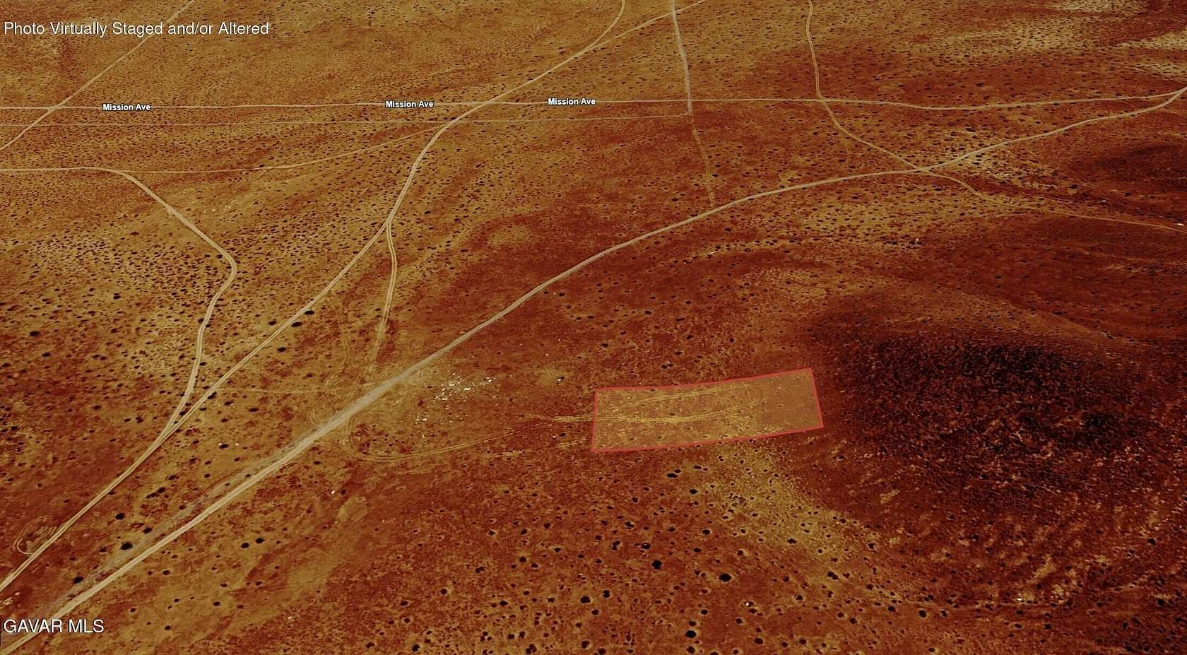 1.25 Acres of Land for Sale in North Edwards, California