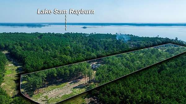 3.8 Acres of Residential Land with Home for Sale in Broaddus, Texas