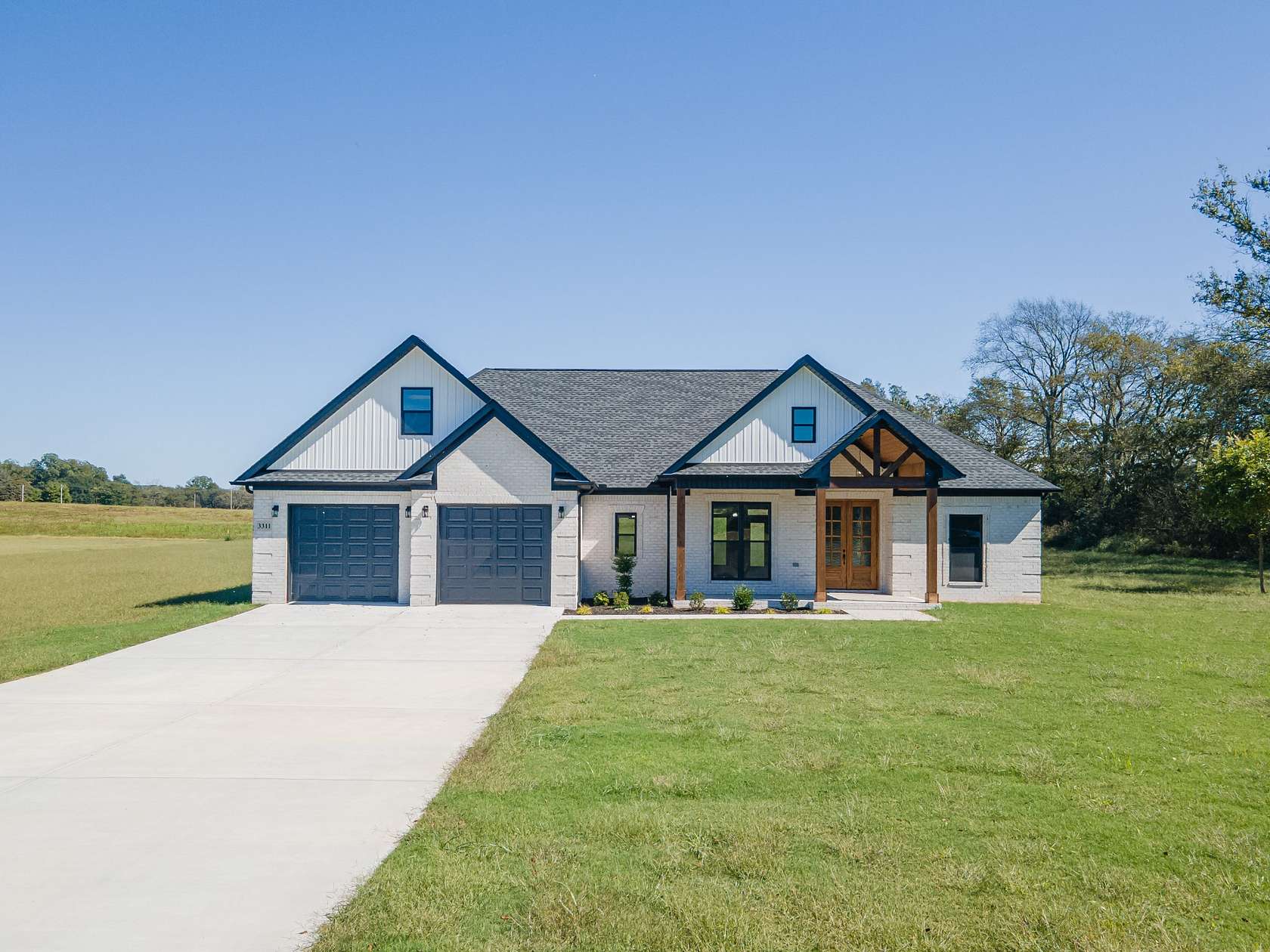 1.73 Acres of Residential Land with Home for Sale in Cornersville, Tennessee