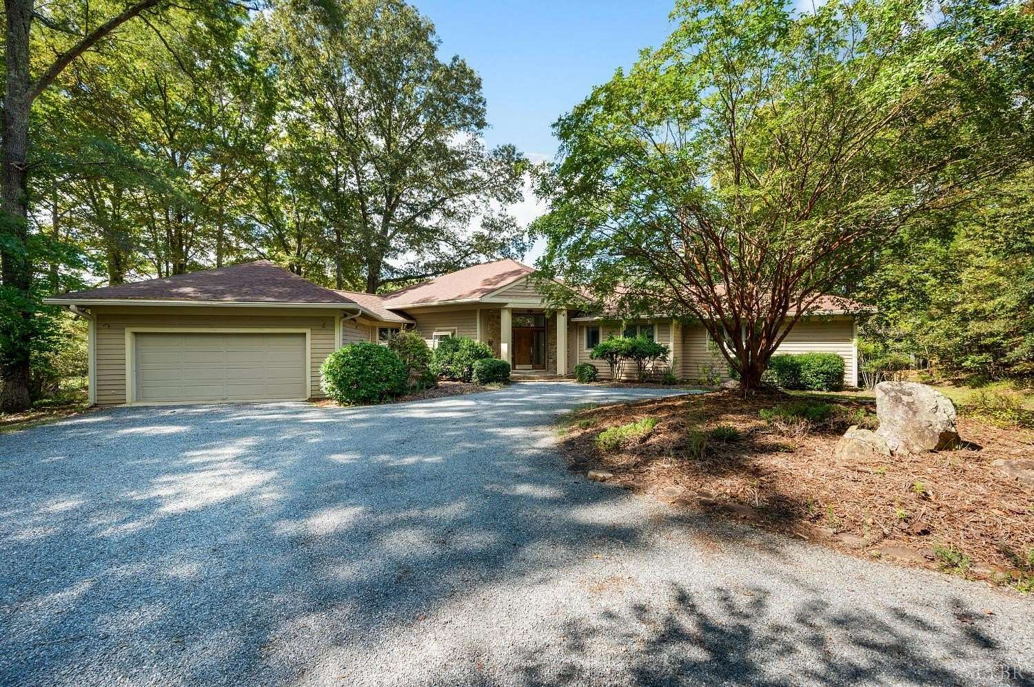 1.78 Acres of Residential Land with Home for Sale in Amherst, Virginia