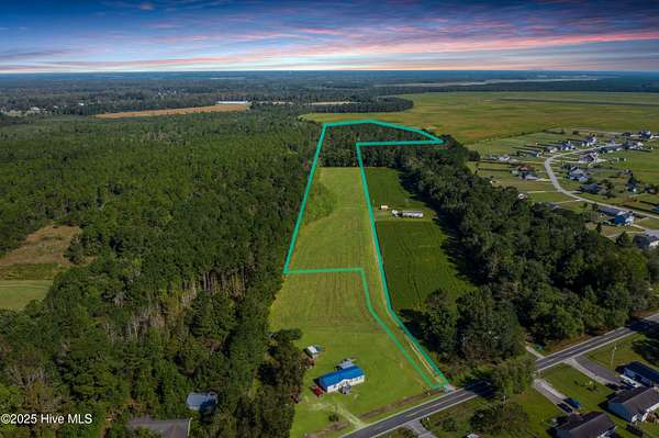 14.2 Acres of Land for Sale in Richlands, North Carolina