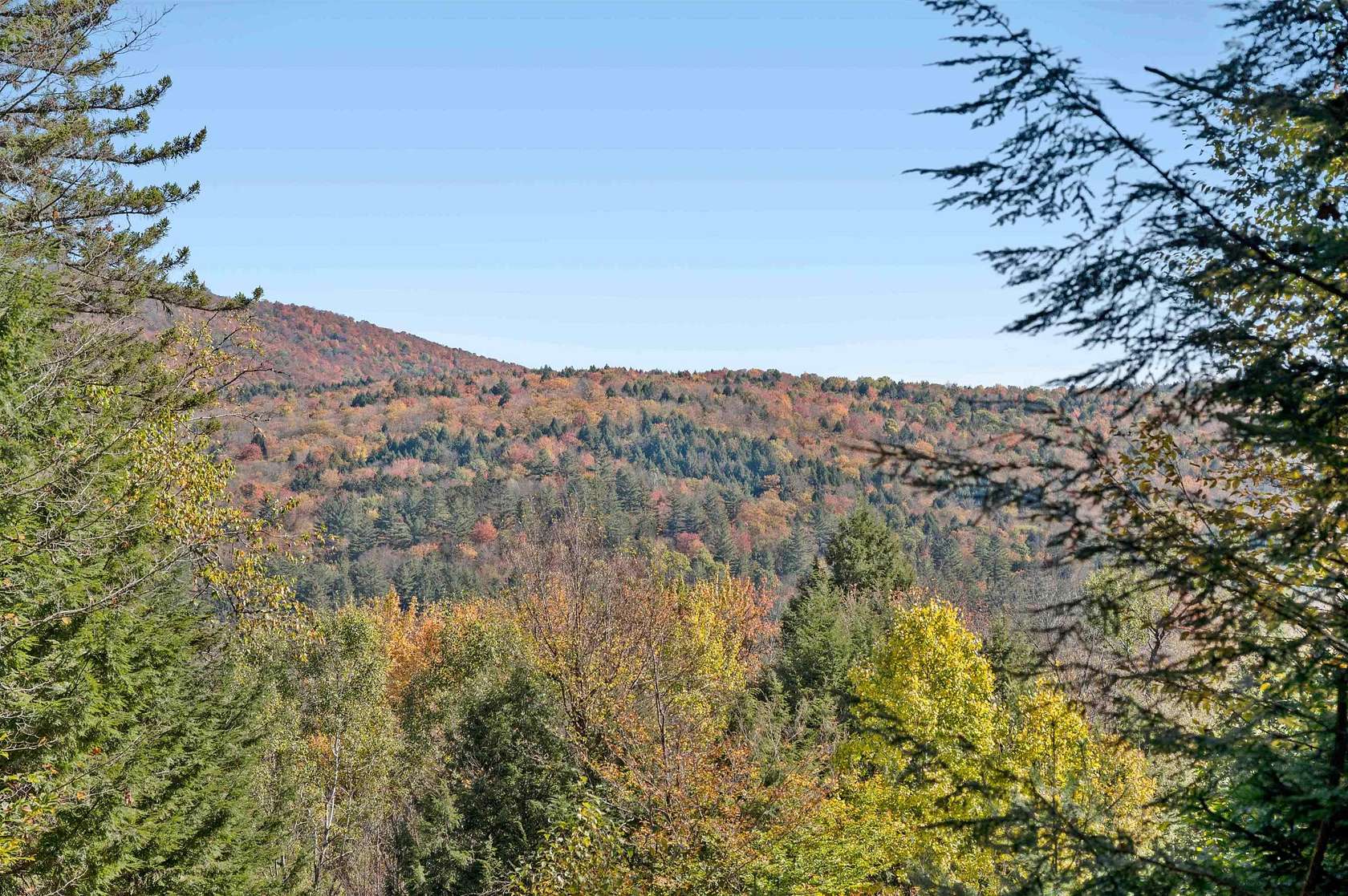 5.1 Acres of Residential Land for Sale in Middlesex, Vermont