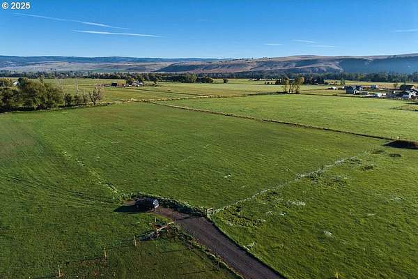5 Acres of Residential Land for Sale in Wallowa, Oregon