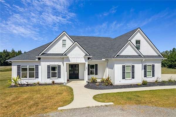 37.7 Acres of Agricultural Land with Home for Sale in Kingsland, Georgia