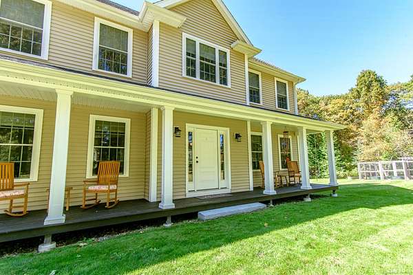 5.47 Acres of Residential Land with Home for Sale in Woodstock, Connecticut