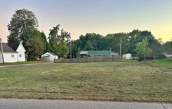 0.25 Acres of Residential Land for Sale in Washington, Indiana
