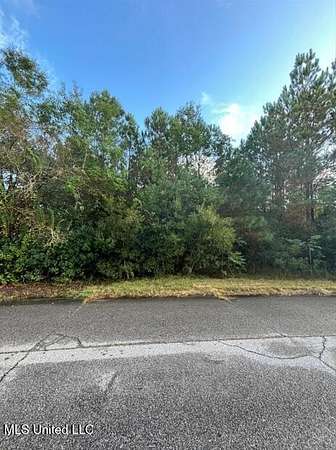 0.4 Acres of Residential Land for Sale in Biloxi, Mississippi