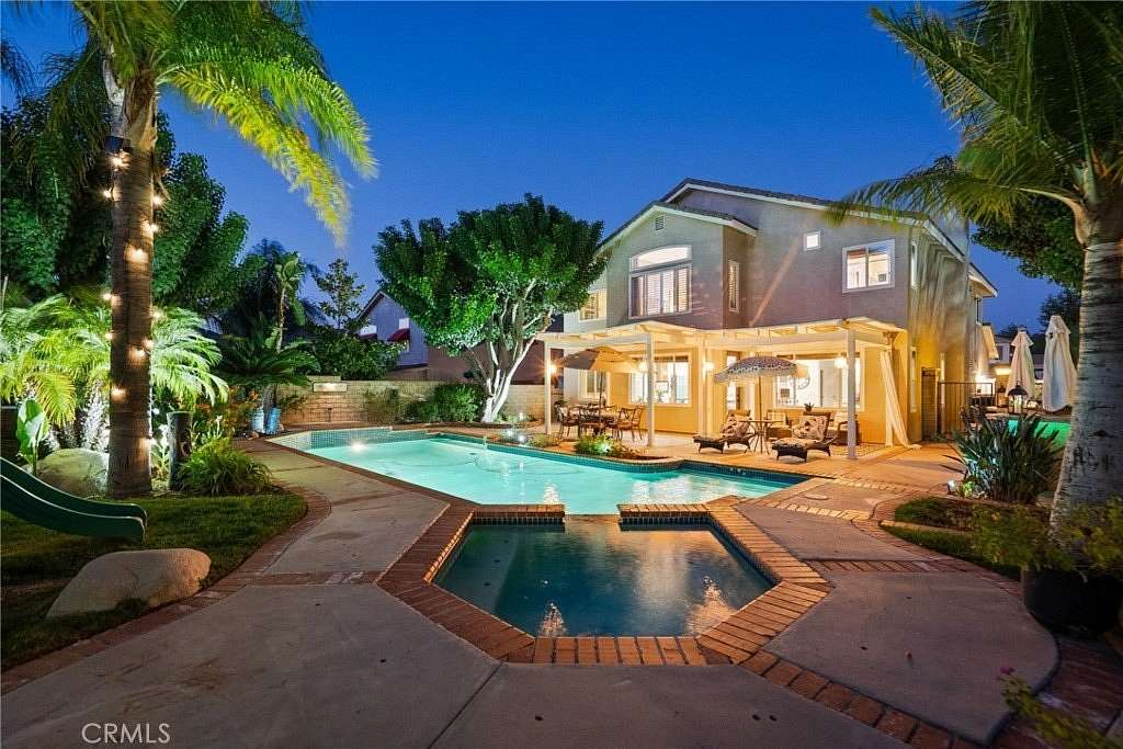 27.2 Acres of Land with Home for Sale in Castaic, California