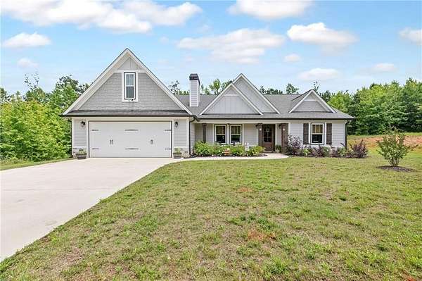 2 Acres of Residential Land with Home for Sale in Whitesburg, Georgia