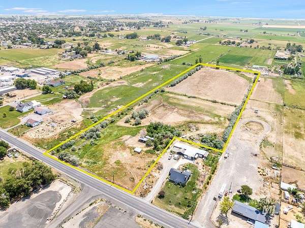 11 Acres of Land for Sale in Buhl, Idaho