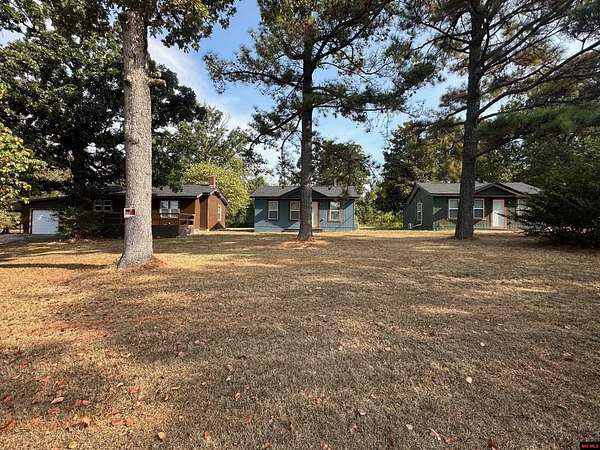 5.62 Acres of Residential Land with Home for Sale in Midway, Arkansas