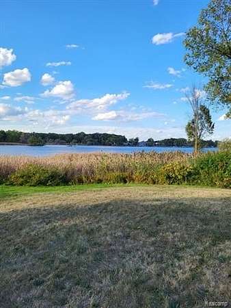 0.62 Acres of Residential Land for Sale in Waterford, Michigan