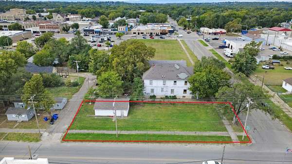 0.15 Acres of Commercial Land for Auction in Junction City, Kansas