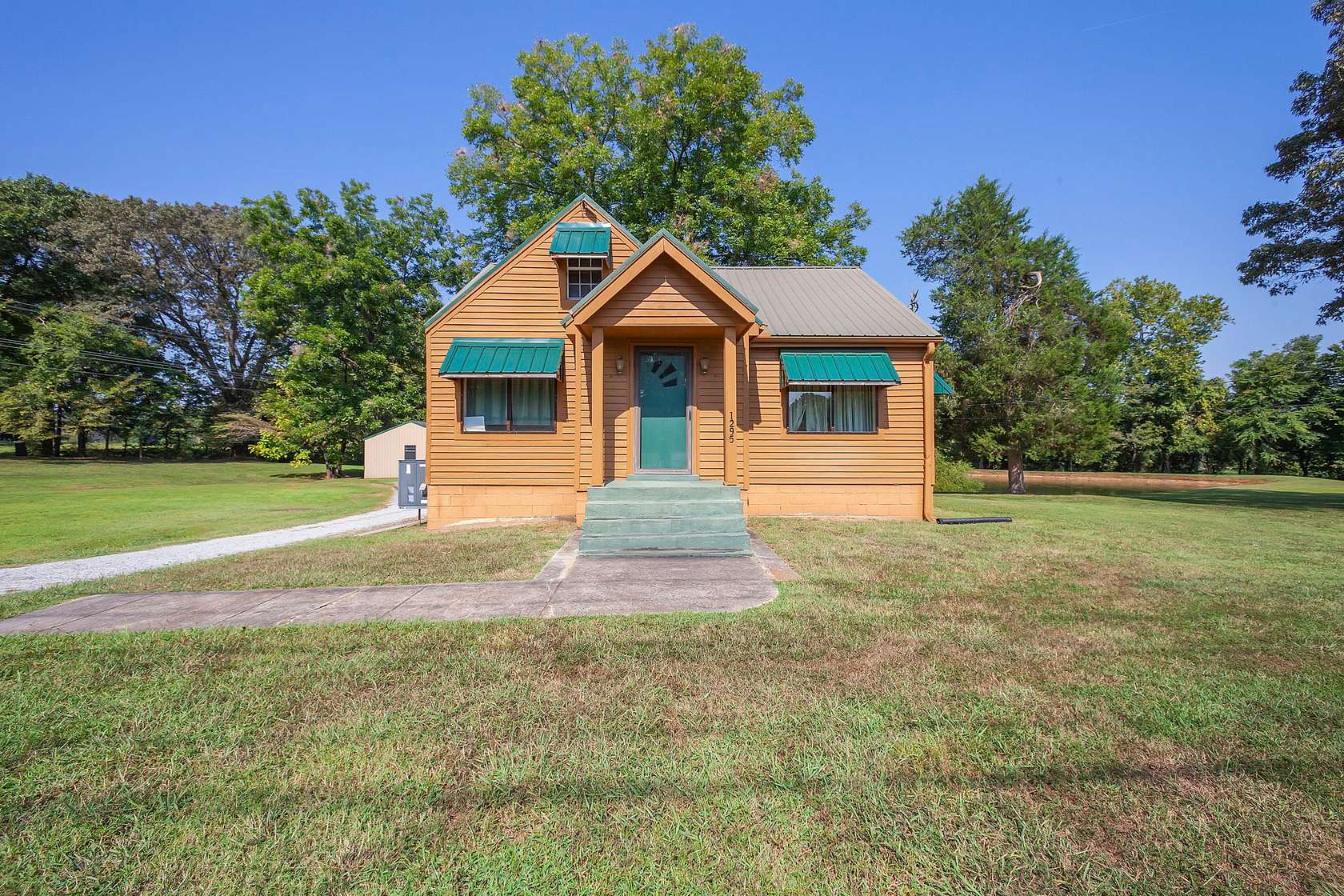 3 Acres of Residential Land with Home for Sale in Brownsville, Tennessee