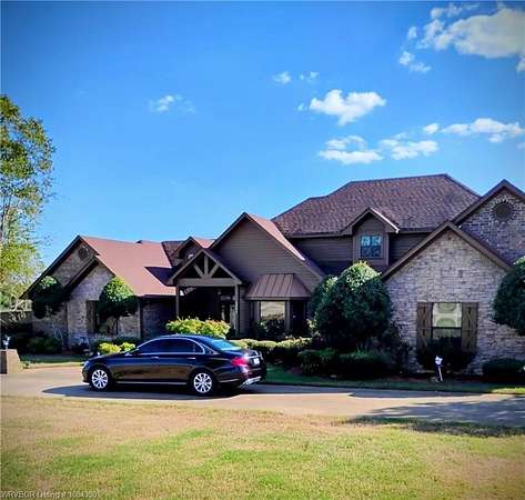 3 Acres of Residential Land with Home for Sale in Van Buren, Arkansas