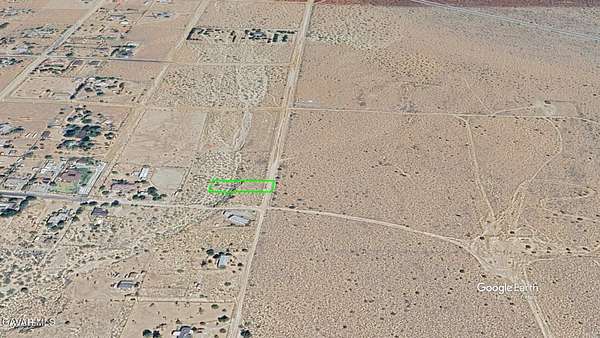 0.54 Acres of Residential Land for Sale in Pearblossom, California