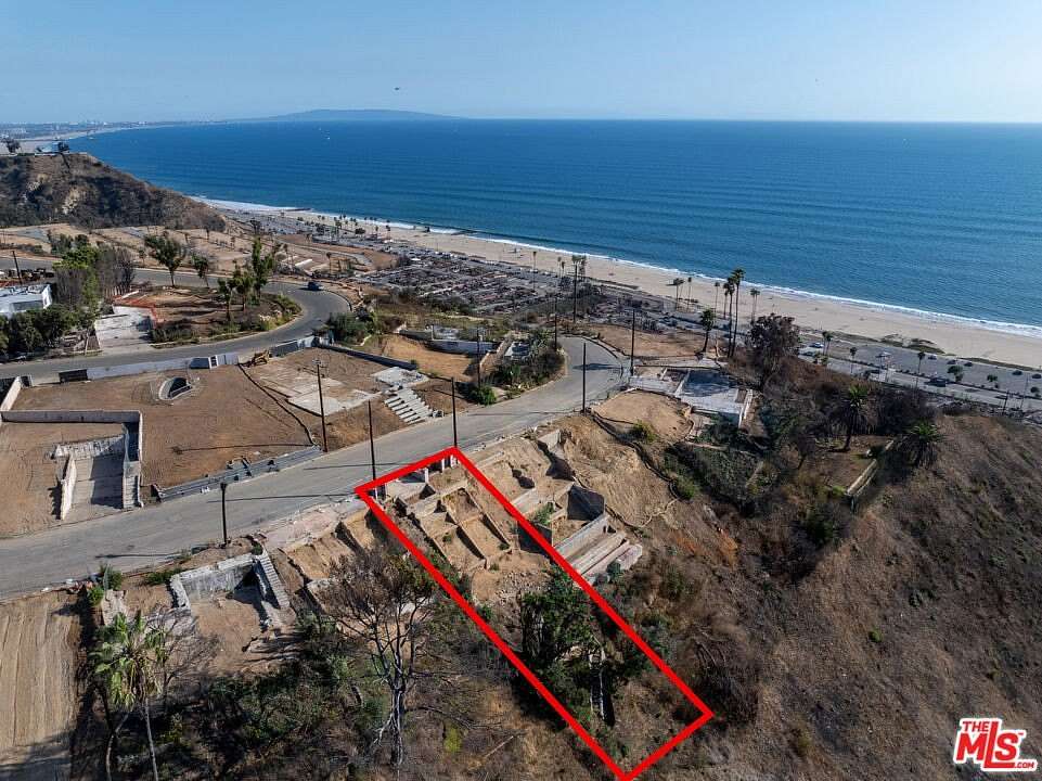0.12 Acres of Residential Land for Sale in Pacific Palisades, California