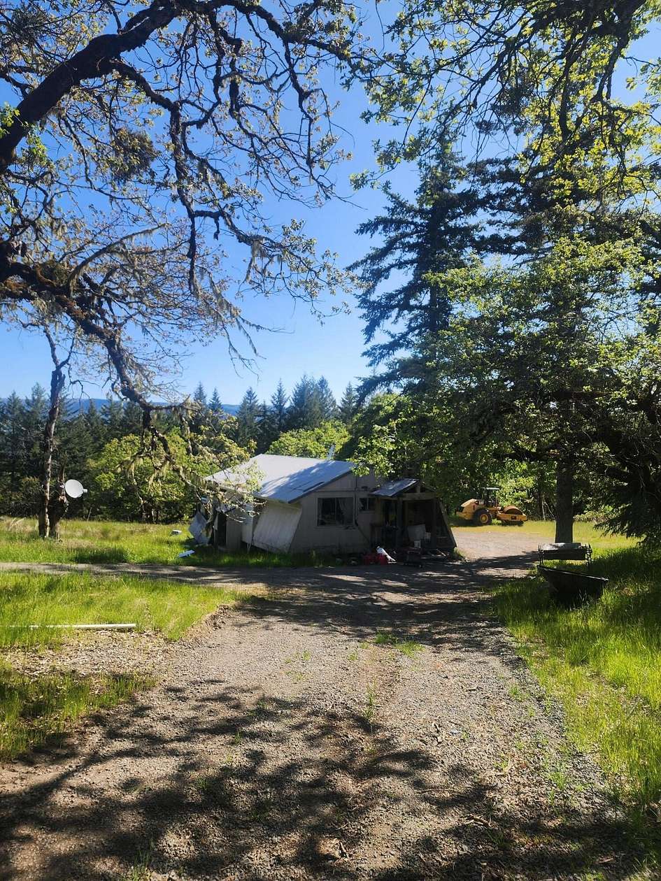 40 Acres of Land with Home for Sale in Dinsmore, California