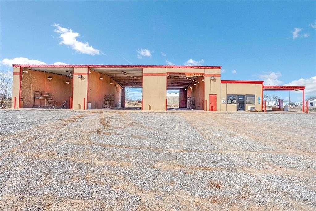 4.8 Acres of Improved Commercial Land for Sale in Elk City, Oklahoma