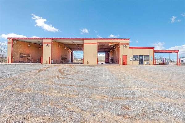 4.8 Acres of Improved Commercial Land for Sale in Elk City, Oklahoma