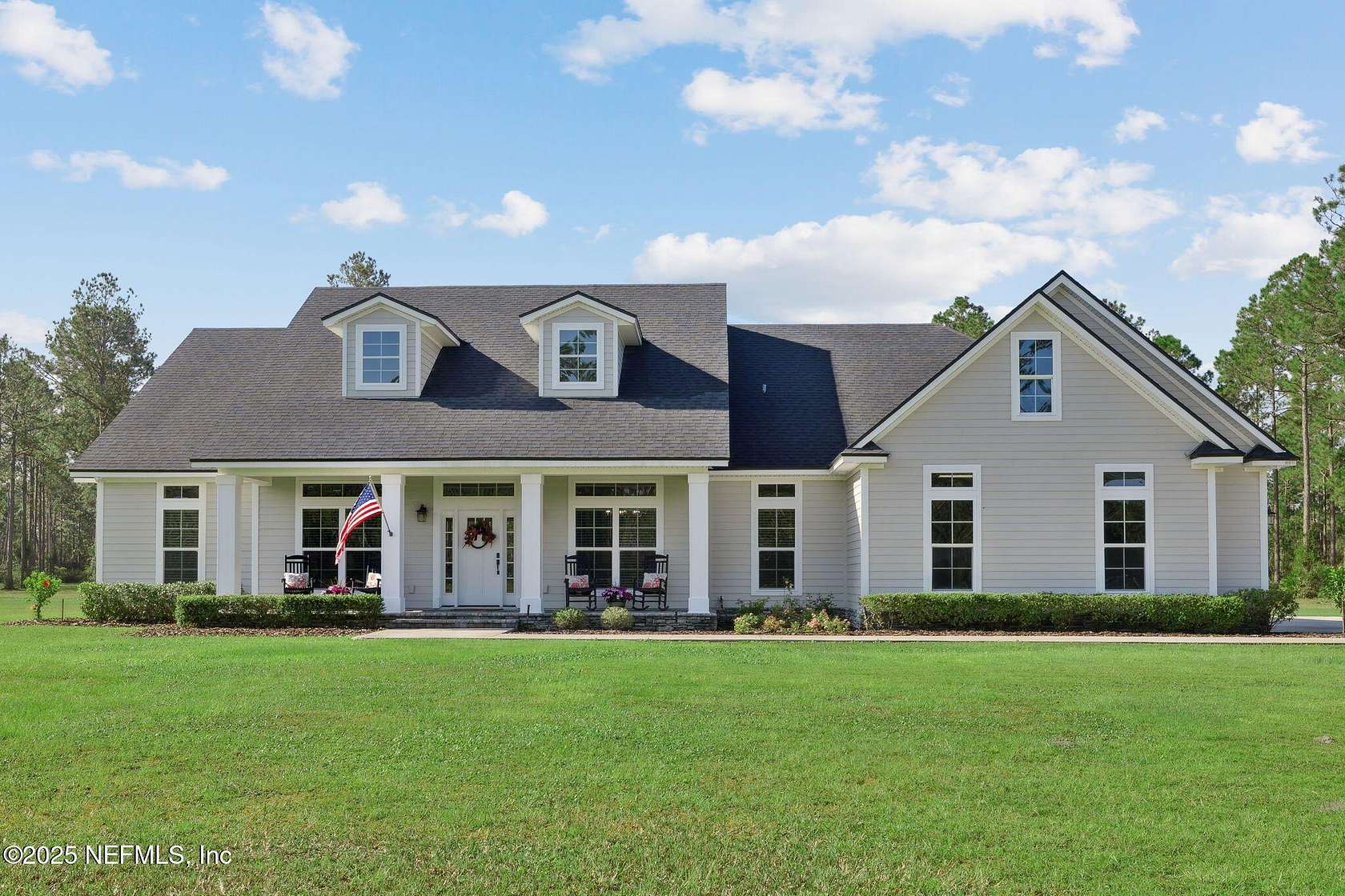 2.9 Acres of Residential Land with Home for Sale in Jacksonville, Florida