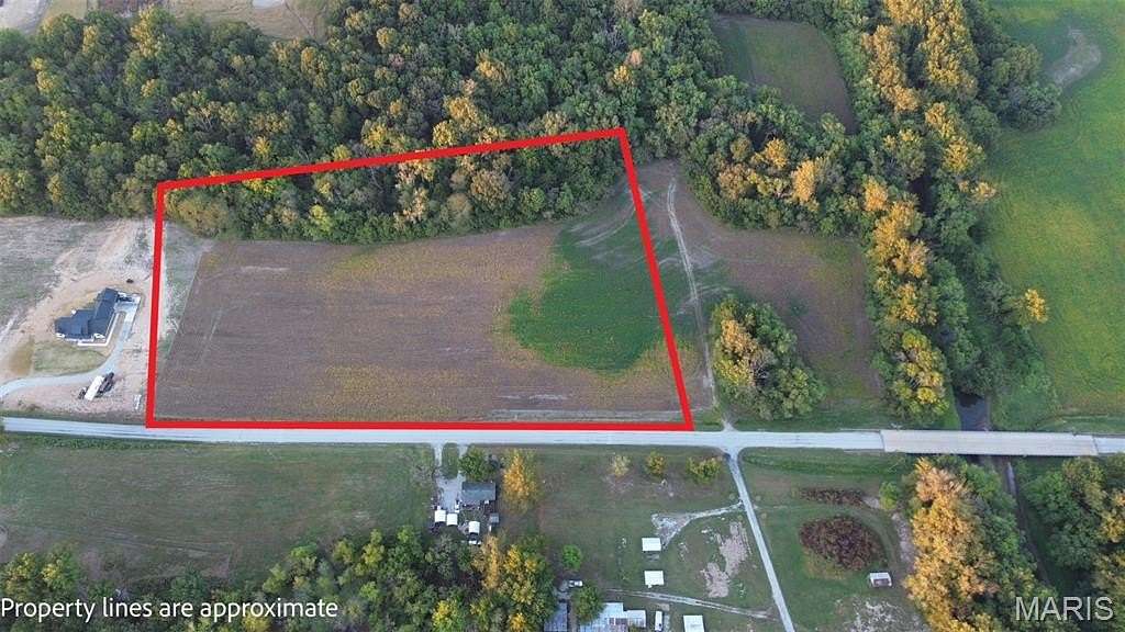 10 Acres of Land for Sale in Worden, Illinois