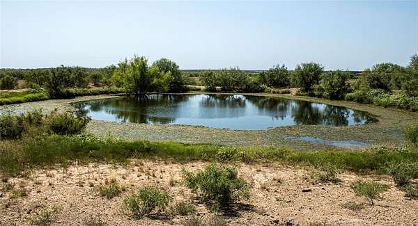 100 Acres of Recreational Land & Farm for Sale in Seymour, Texas