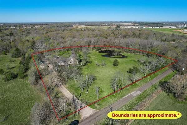 4 Acres of Residential Land with Home for Sale in Canton, Texas