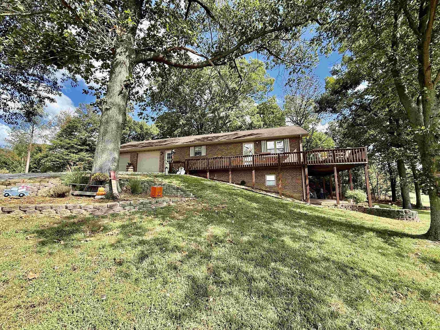 2 Acres of Residential Land with Home for Sale in Loogootee, Indiana