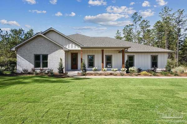 3 Acres of Residential Land with Home for Sale in Jay, Florida