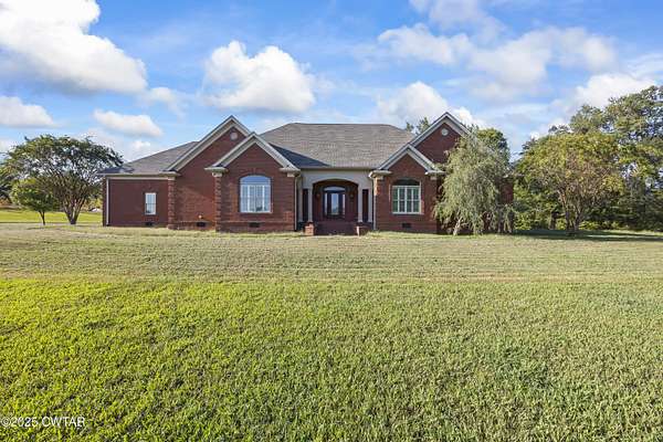 6.27 Acres of Residential Land with Home for Sale in Bolivar, Tennessee