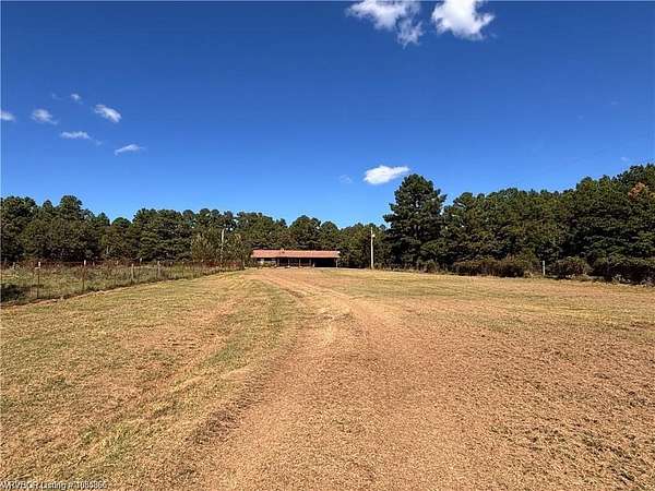 15 Acres of Land with Home for Sale in Hartford, Arkansas